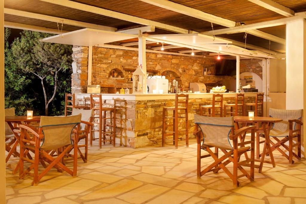 Dimitris Rooms Manganari Экстерьер фото